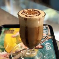 Liz cafe